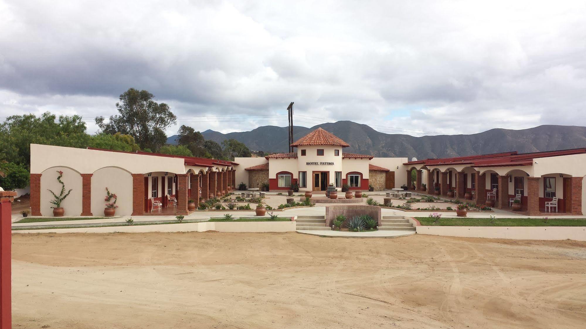 Hotel Plaza Fatima Valle de Guadalupe Esterno foto